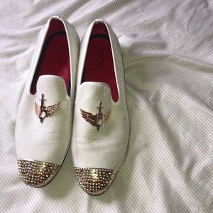 White, graphic loafers